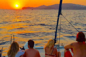 private catamaran santorini cruise
